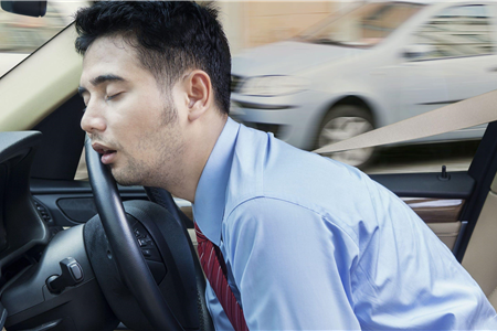 5 Dangerous Mistakes When Driving Long Distances That 90% of Drivers Make