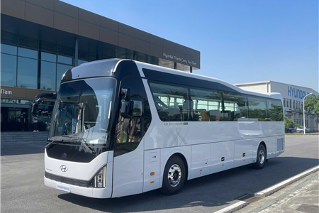 BIG BUS 47 SEATS FOR RENT IN HAI PHONG